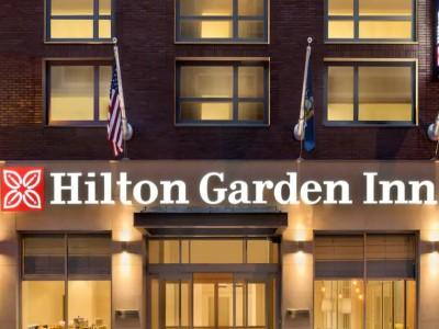 Hilton Garden Times Square Central 3*