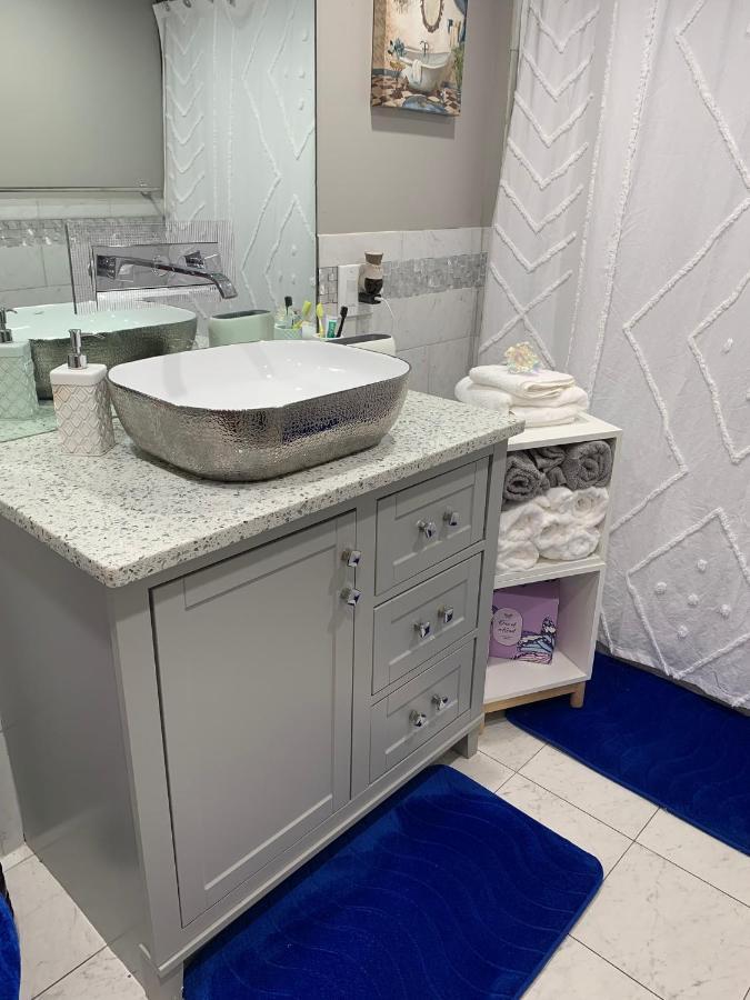 3 Bedroom *