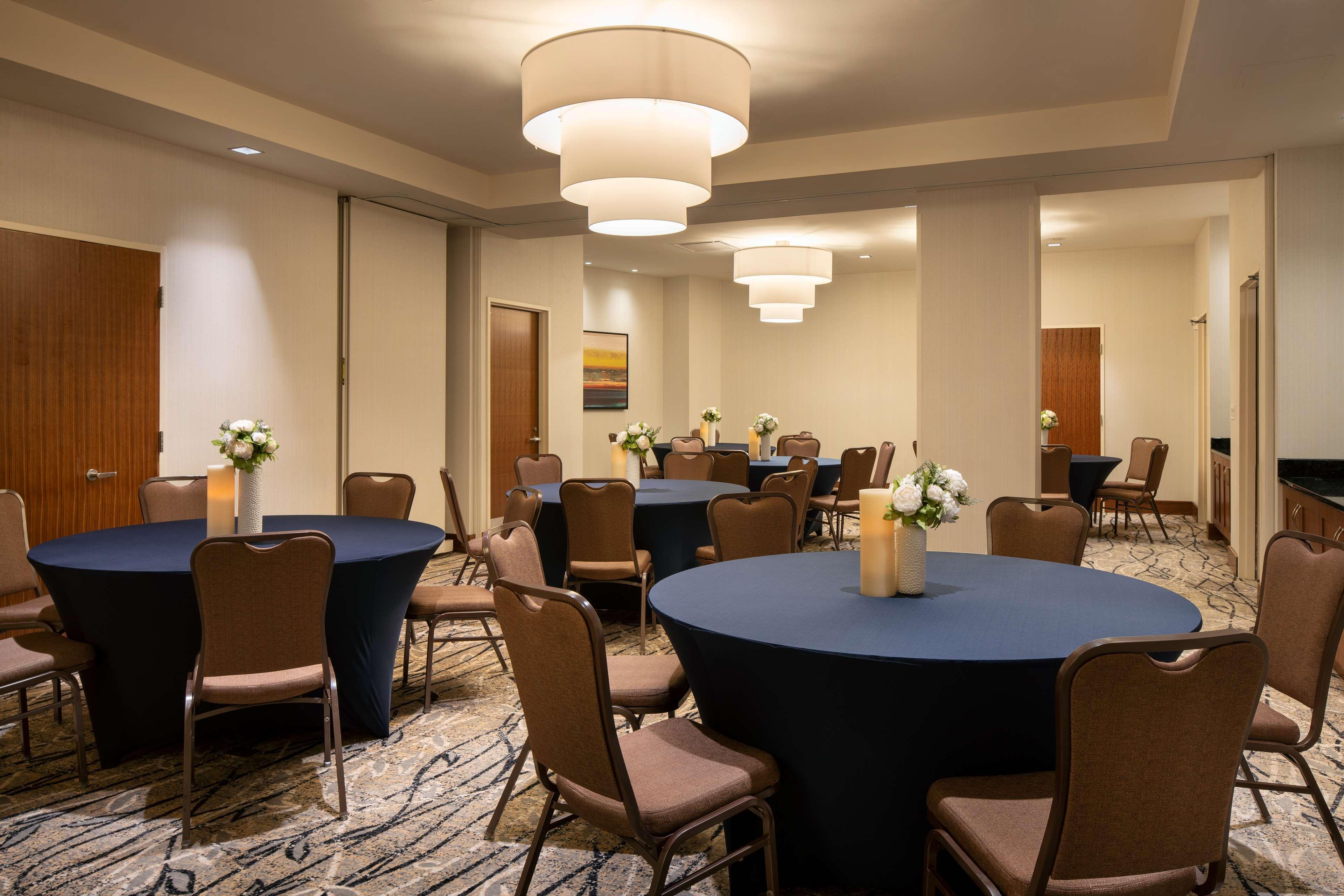 Hotel Hilton Garden Long Island 3*