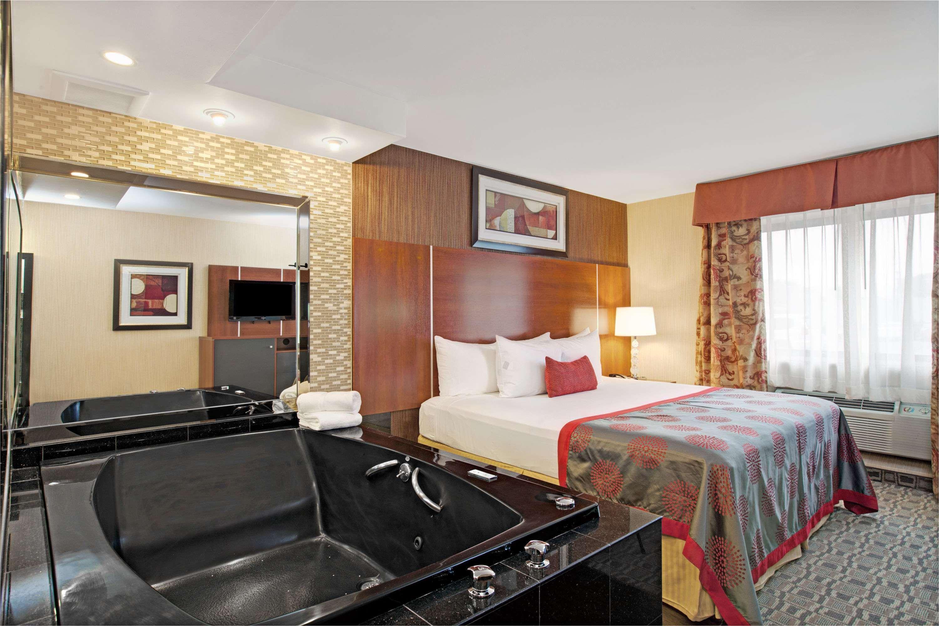 Ramada By Wyndham Staten Island 3* New York