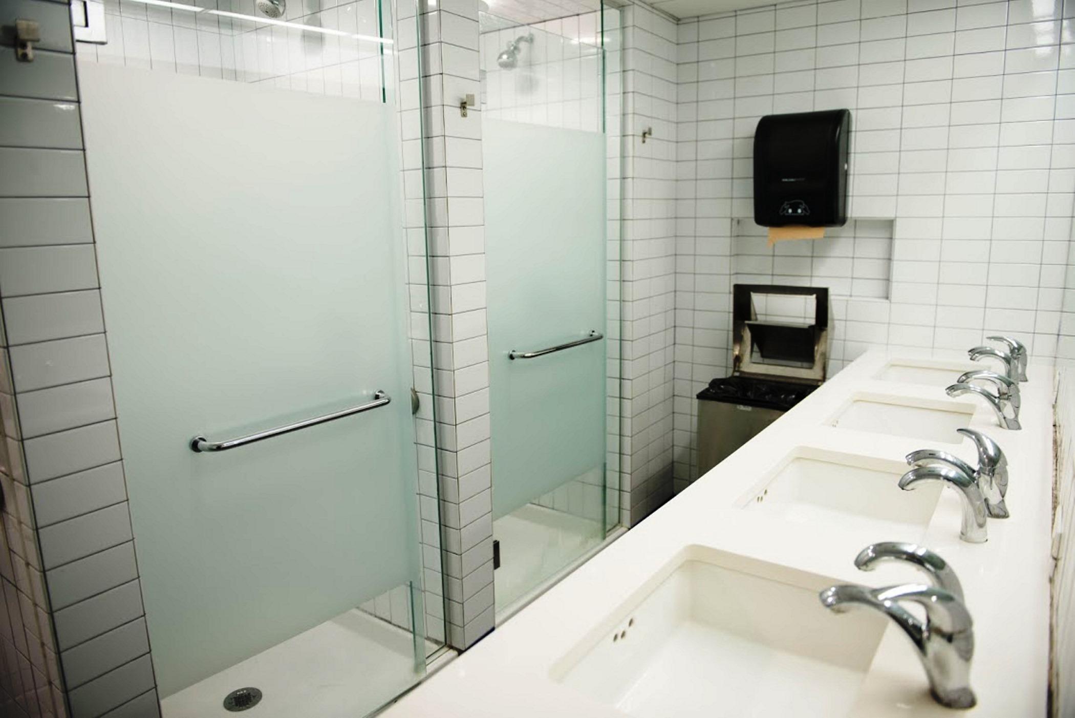 West Side Ymca Hostel *