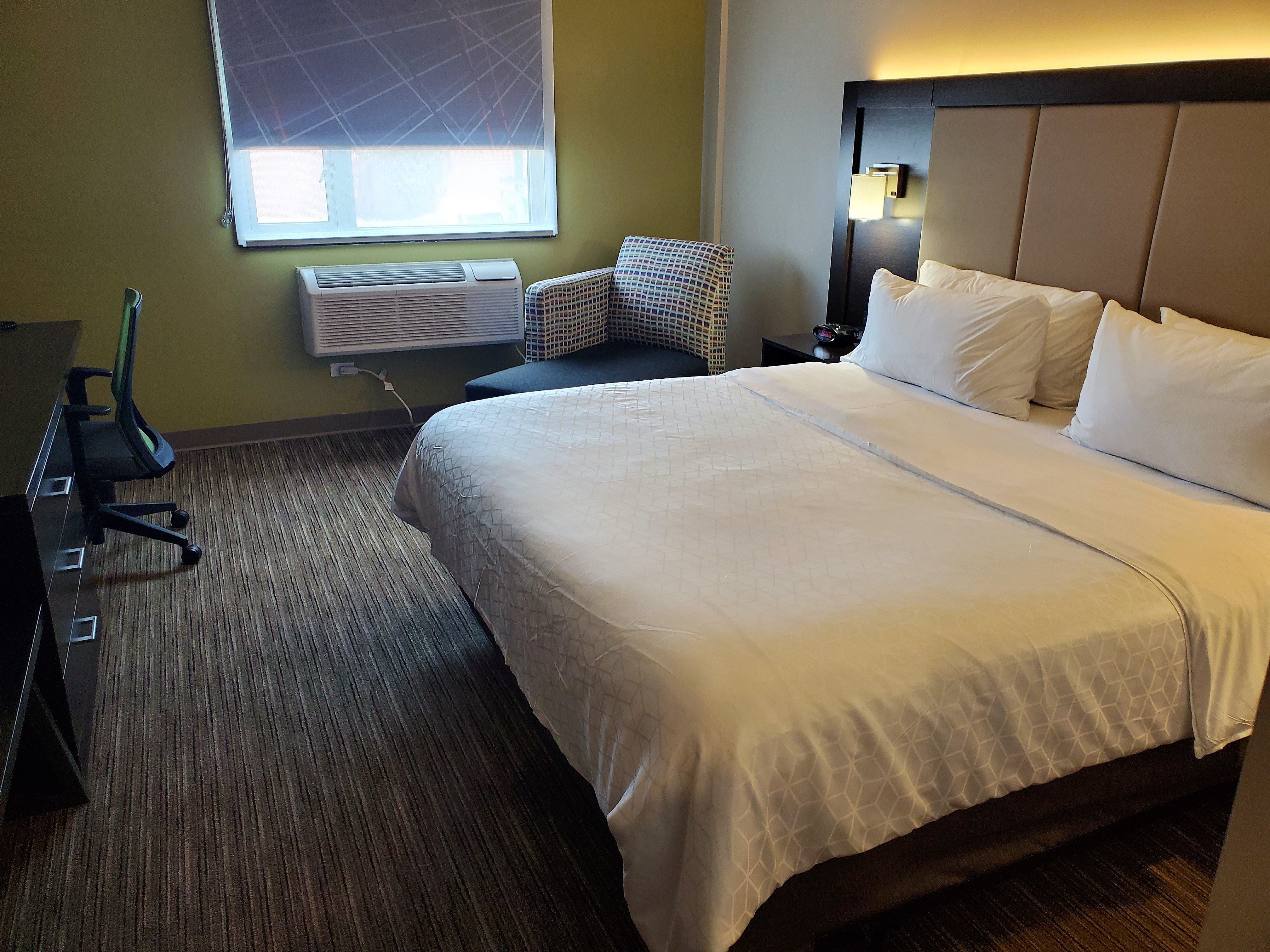 Hotel Holiday Express Maspeth By Ihg 2*