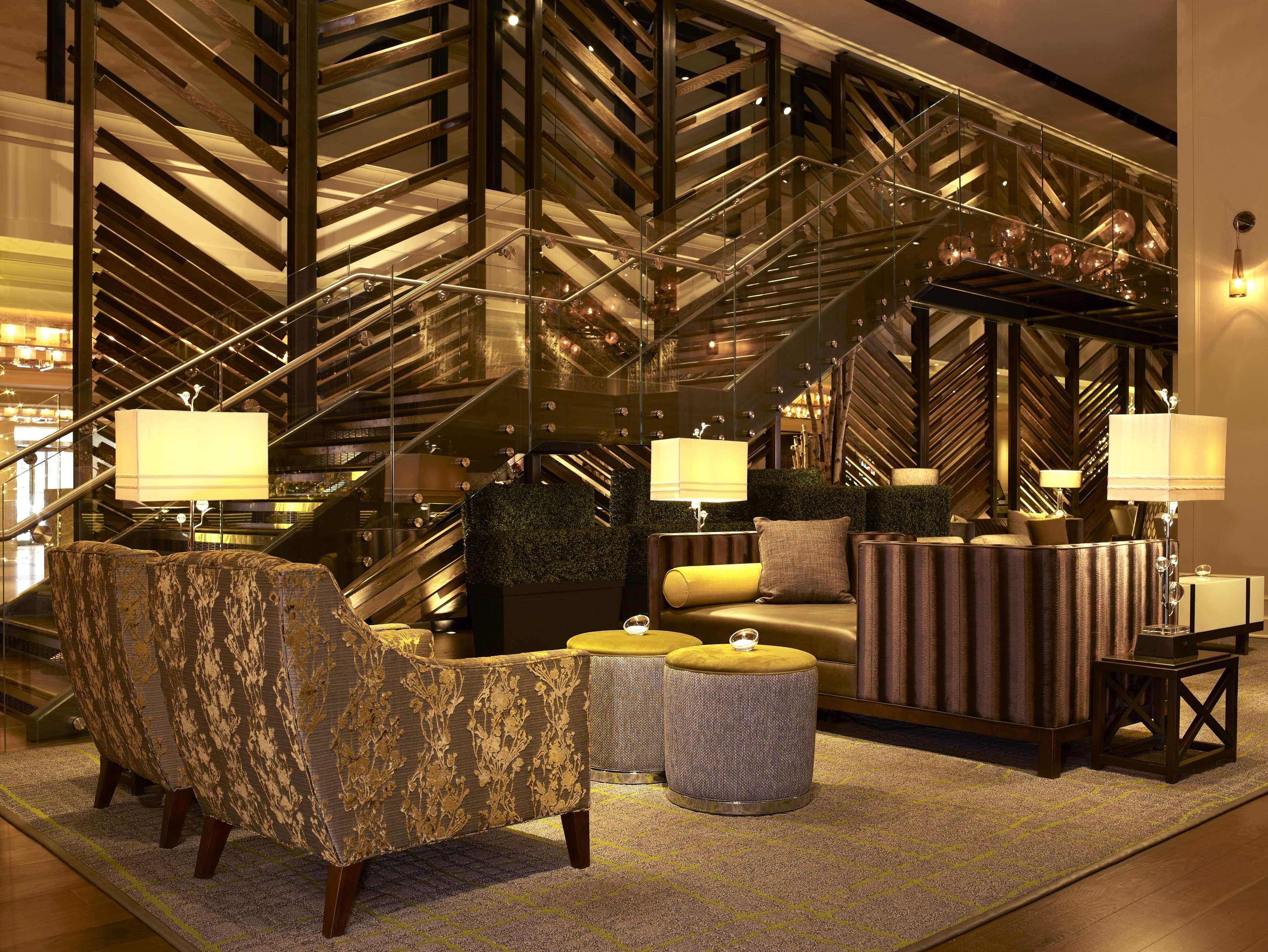 Park Central 4*