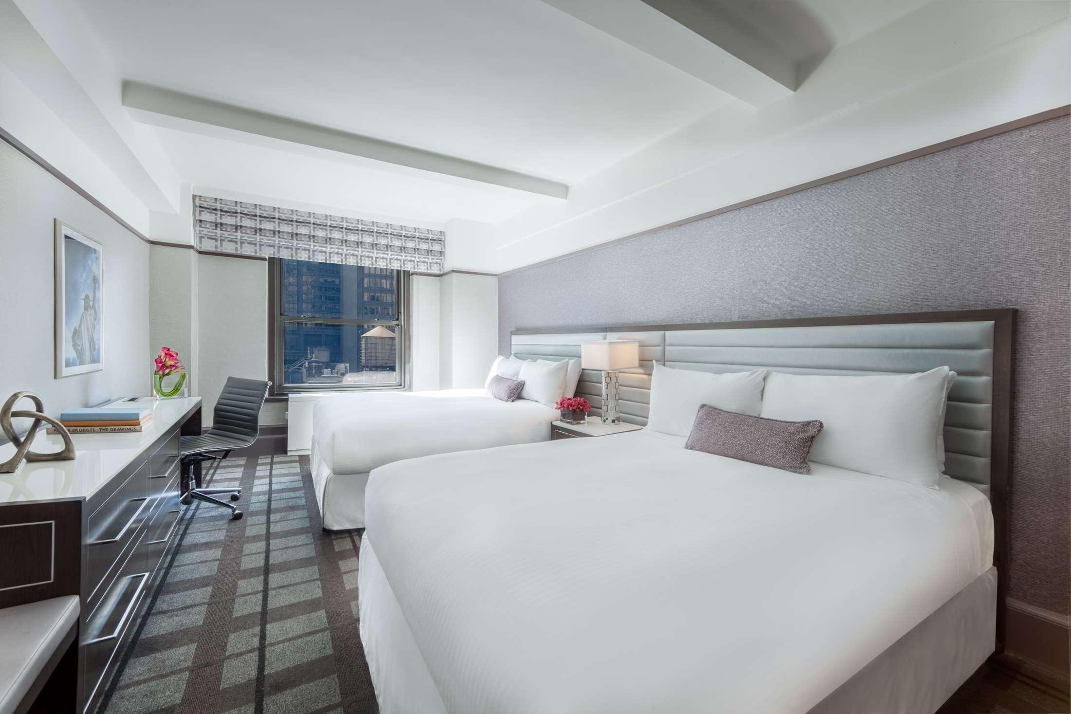 Hotel Park Central 4*