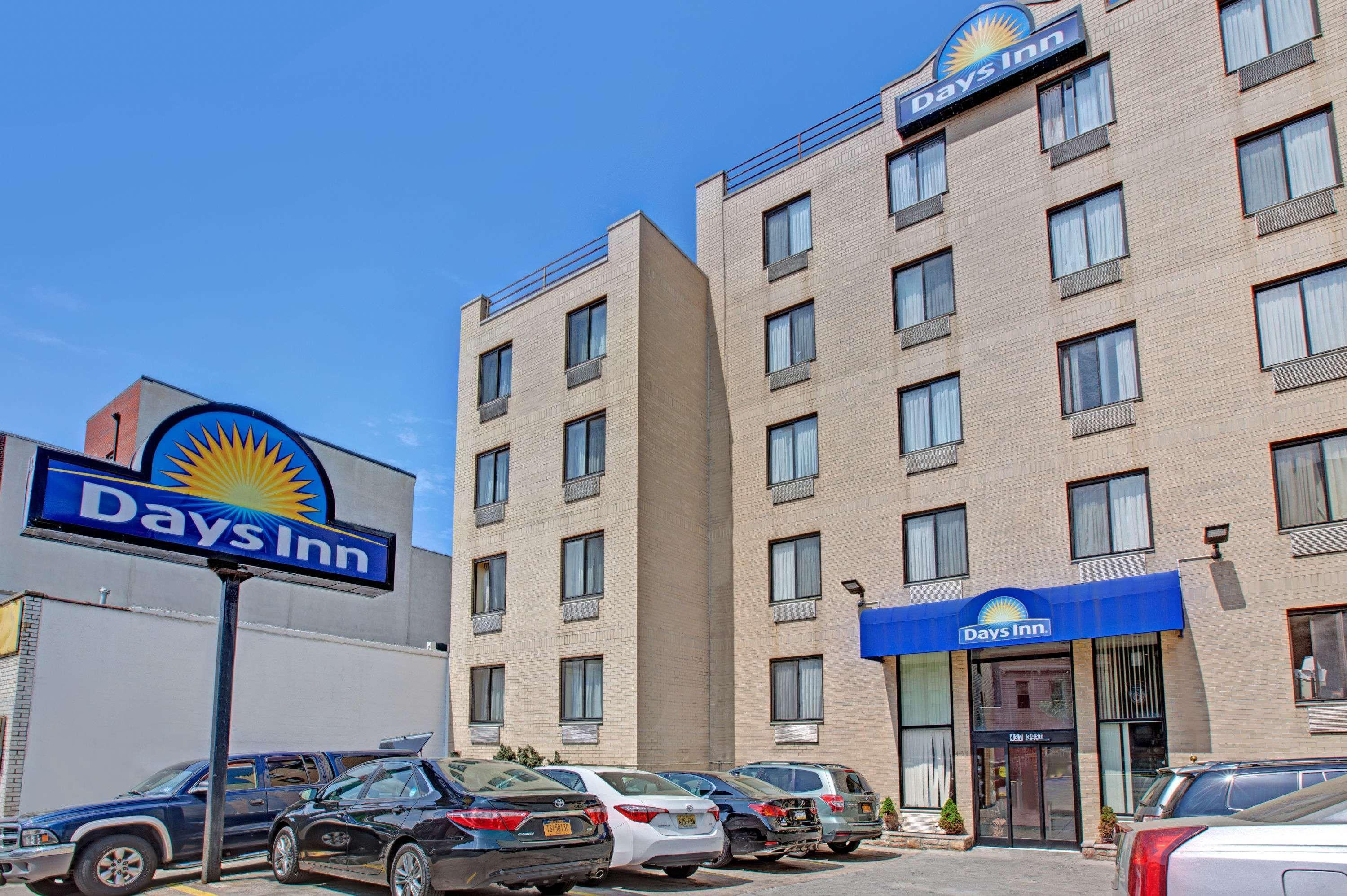 Days By Wyndham Brooklyn Hotel