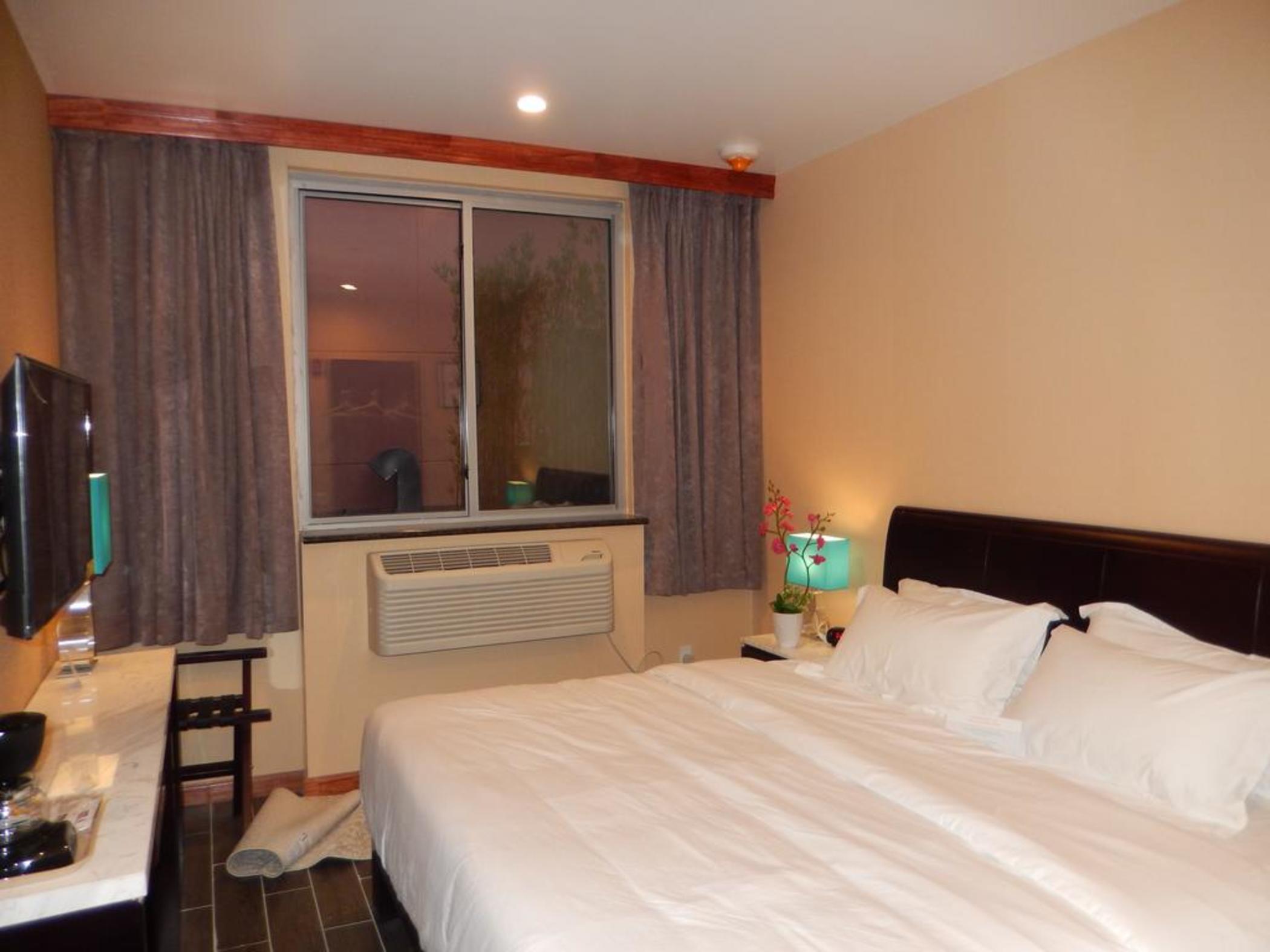 Quality Near Sunset Park 3* New York