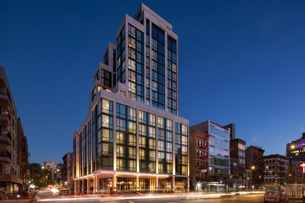 Moxy Nyc Lower East Side Hotel 4*
