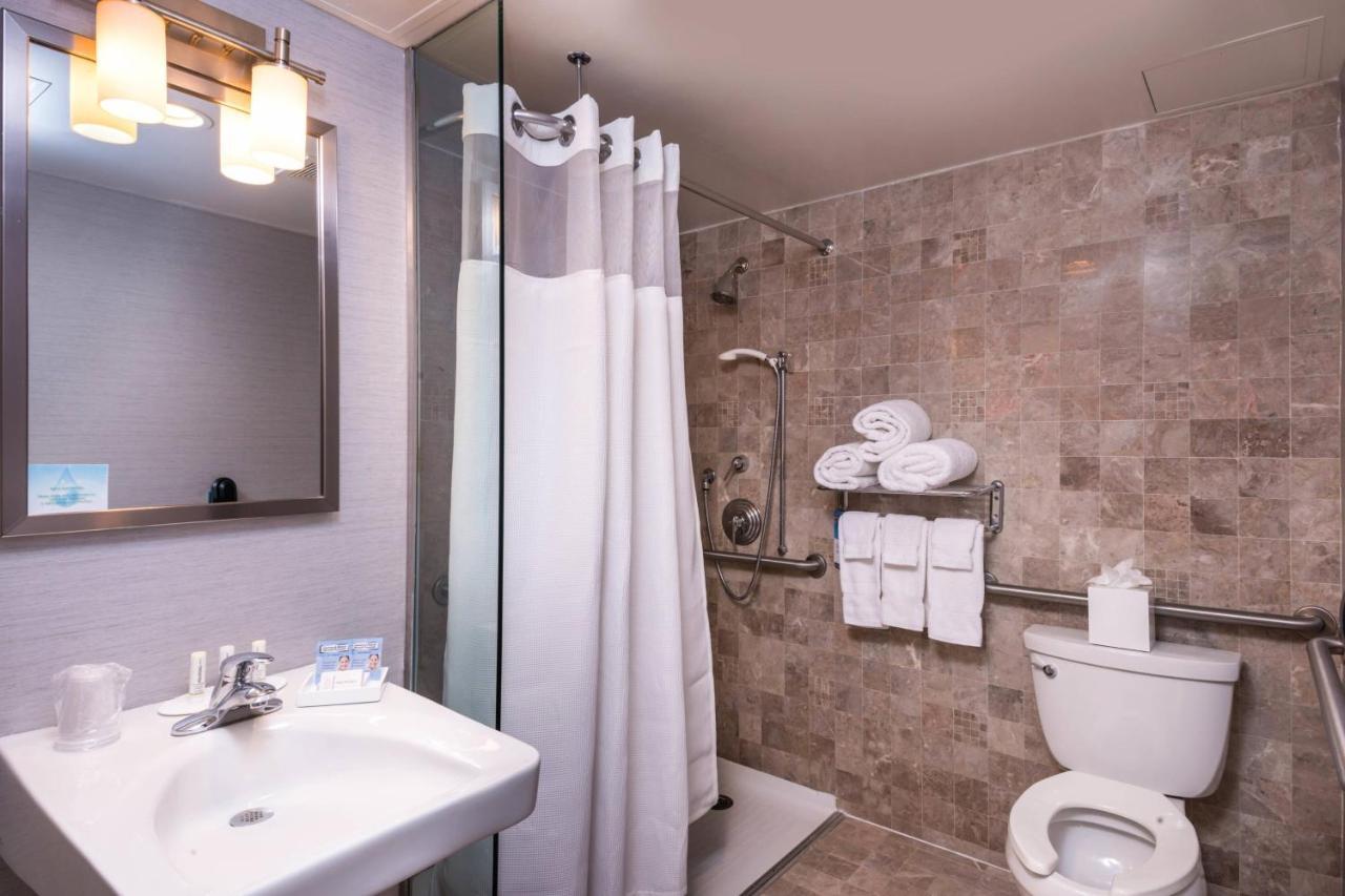 Fairfield By Marriott Manhattan Times Square 4*