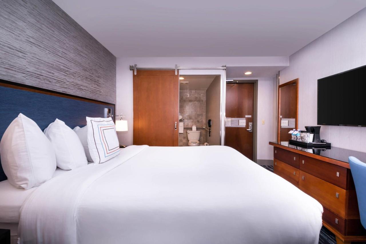 Hotel Fairfield By Marriott Manhattan Times Square New York