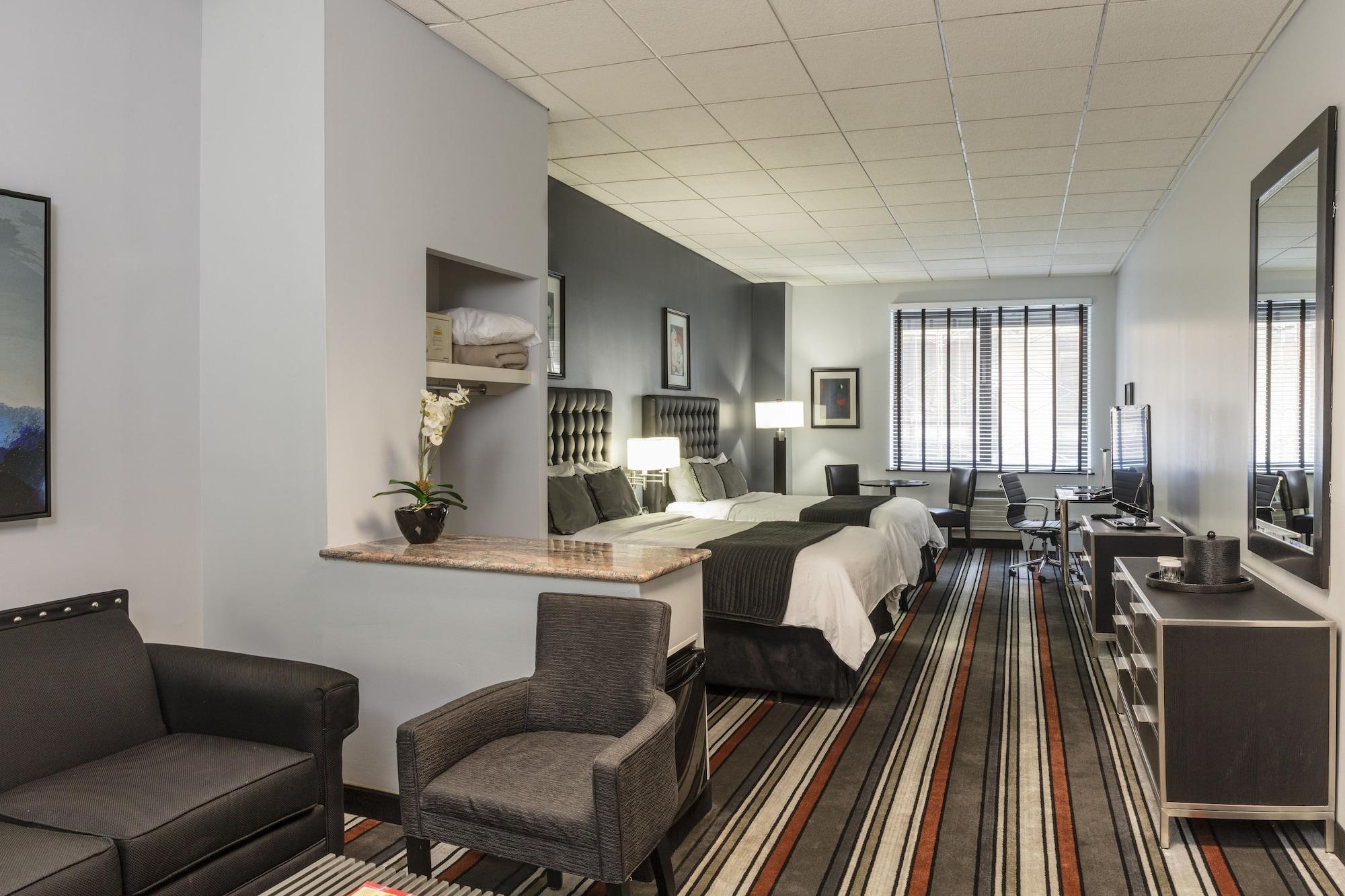 Broadway Plaza Hotel 4*