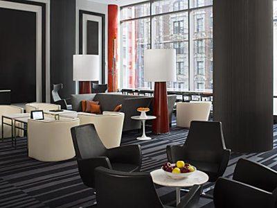 Hotel Courtyard By Marriott Manhattan/central Park 4*