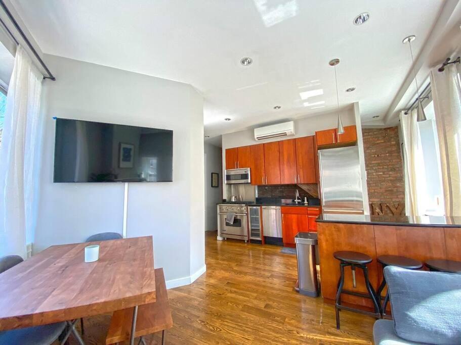 Gorgeous Three Bedroom West Village Townhouse New York