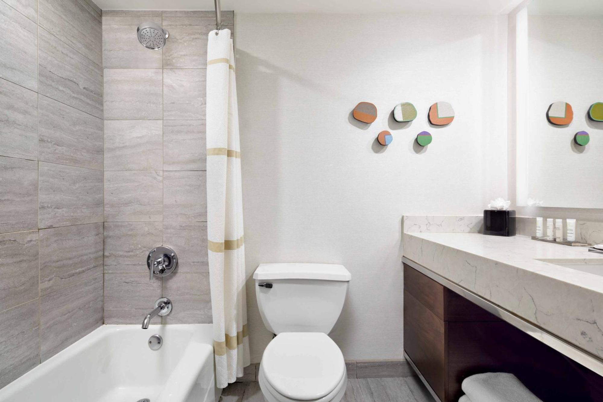 Laguardia Airport Marriott
