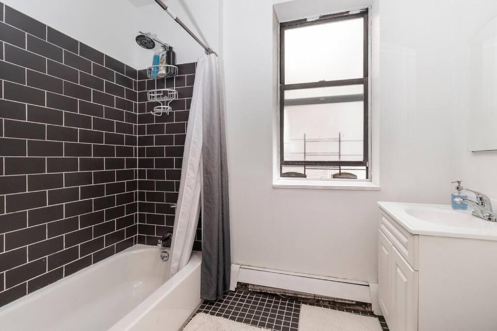 Apartment 2bed Bliss By Park North New York