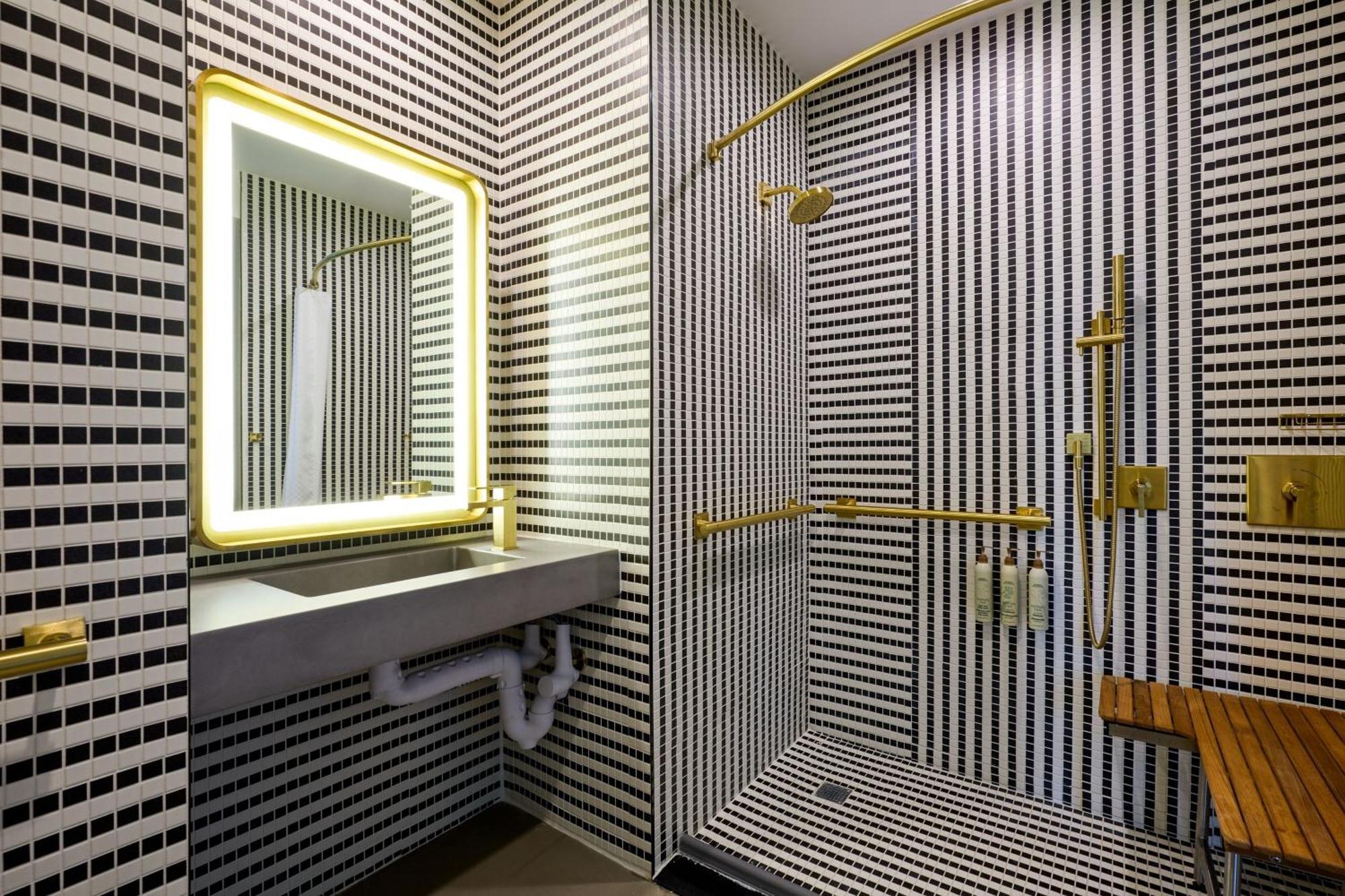 Renaissance Harlem Hotel 3*