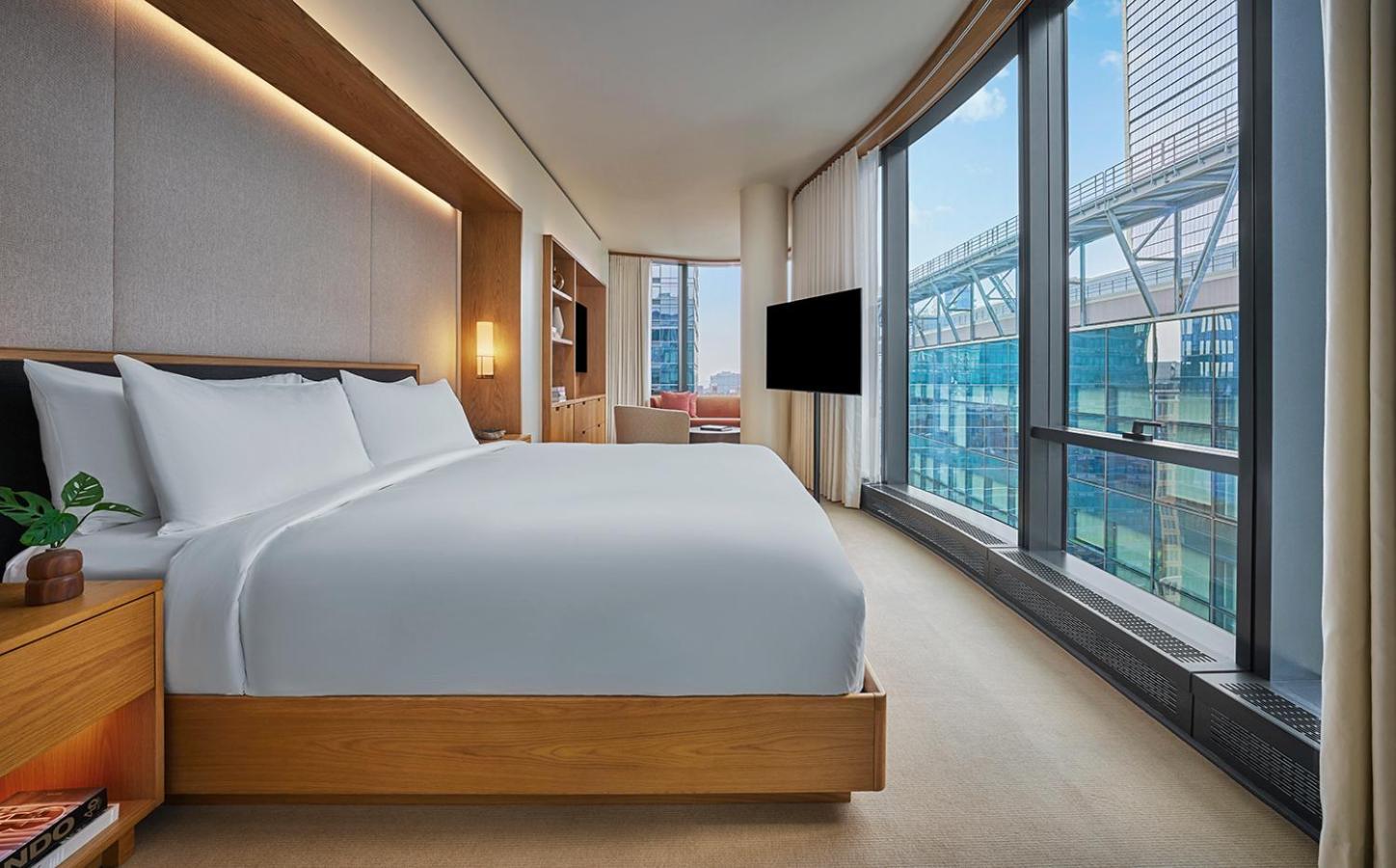 Pendry Manhattan West Hotel
