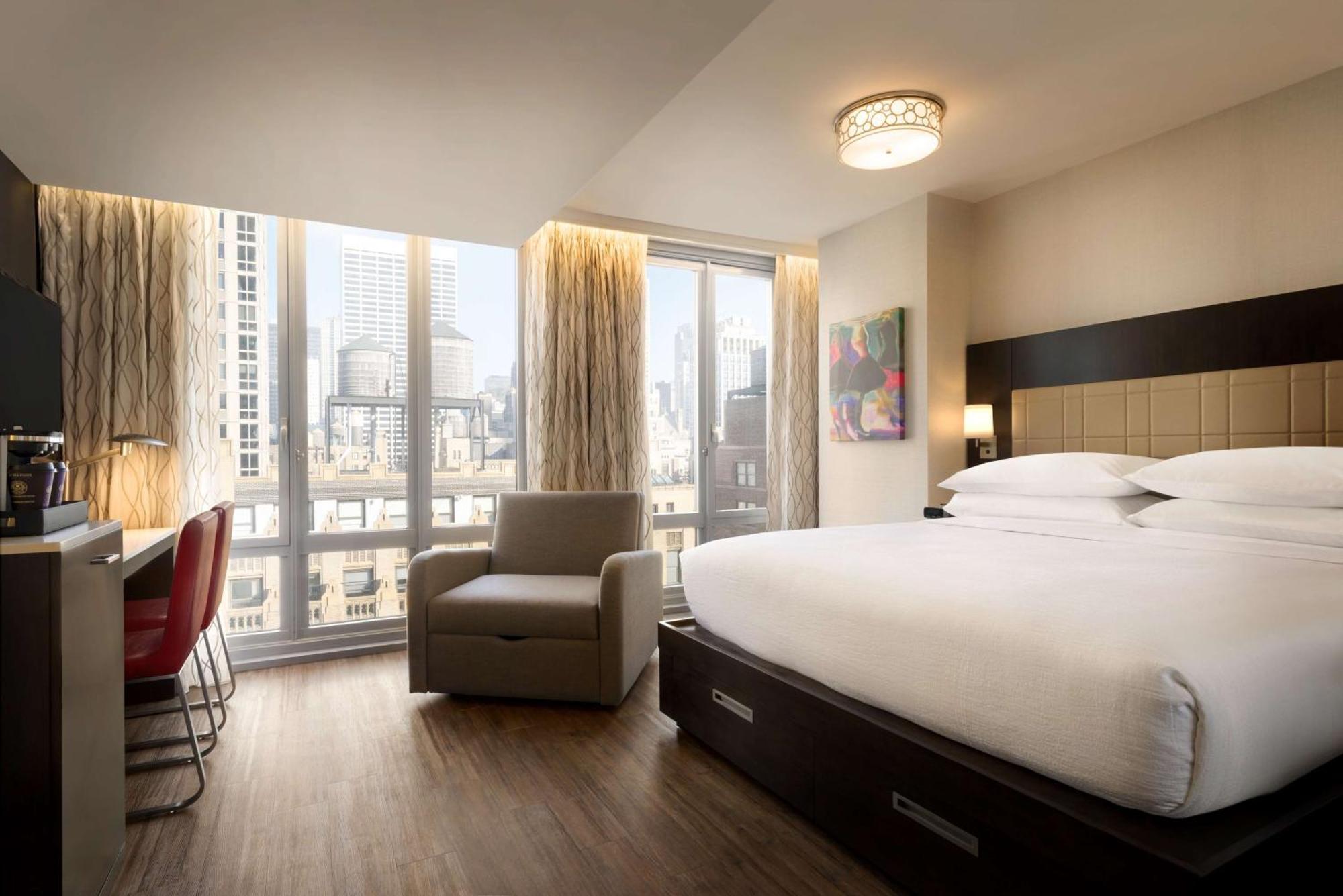 Hotel Embassy By Hilton Manhattan Times Square