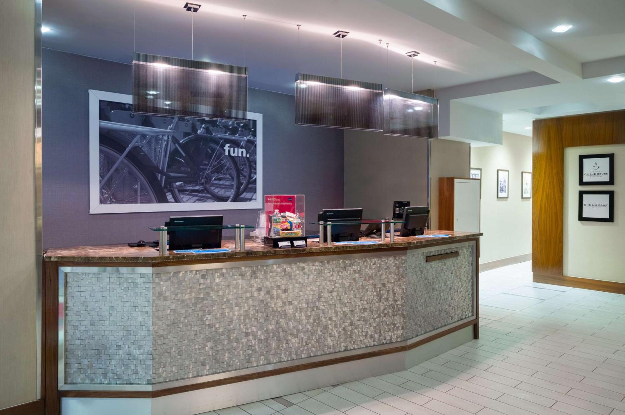 Hampton Madison Square Garden Hotel 3*