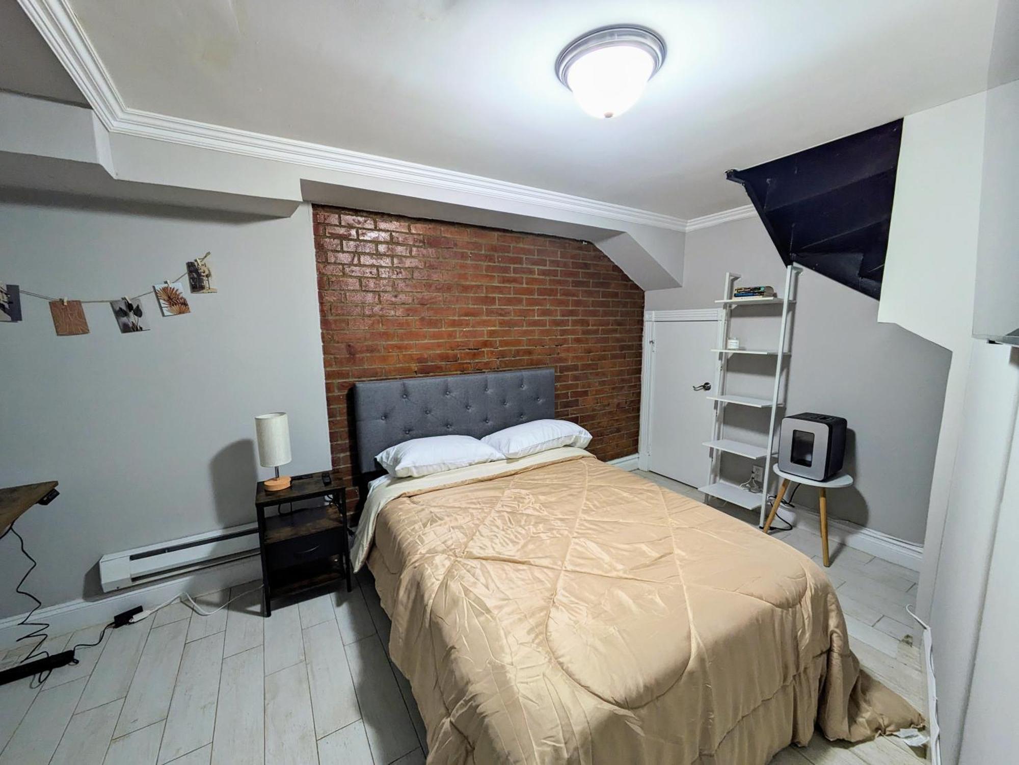Lovely At 3 Bedroom At The Heart Of East Village New York