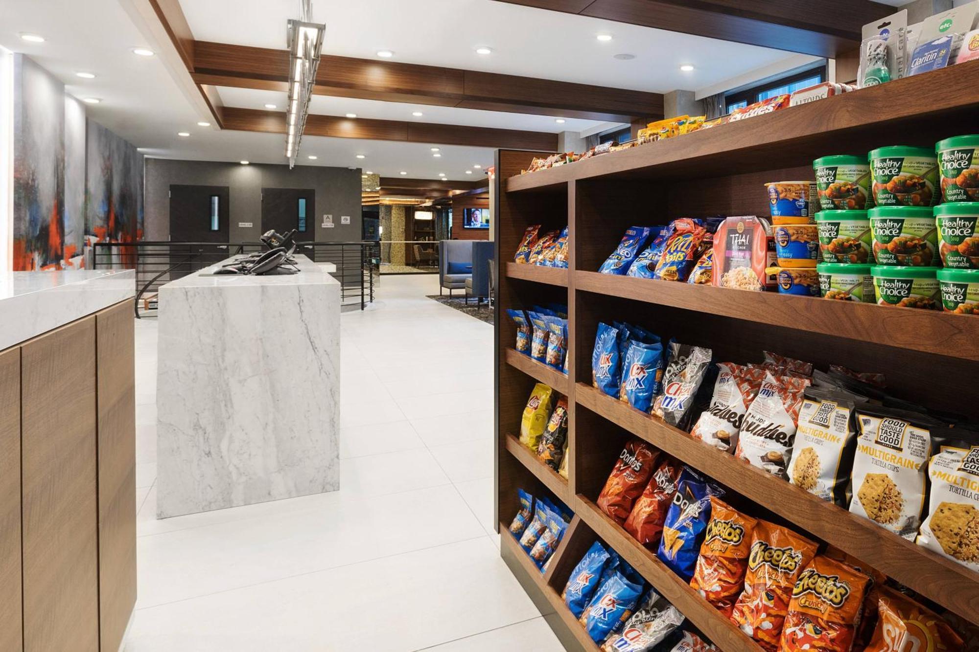 Fairfield & By Marriott Manhattan/central Park