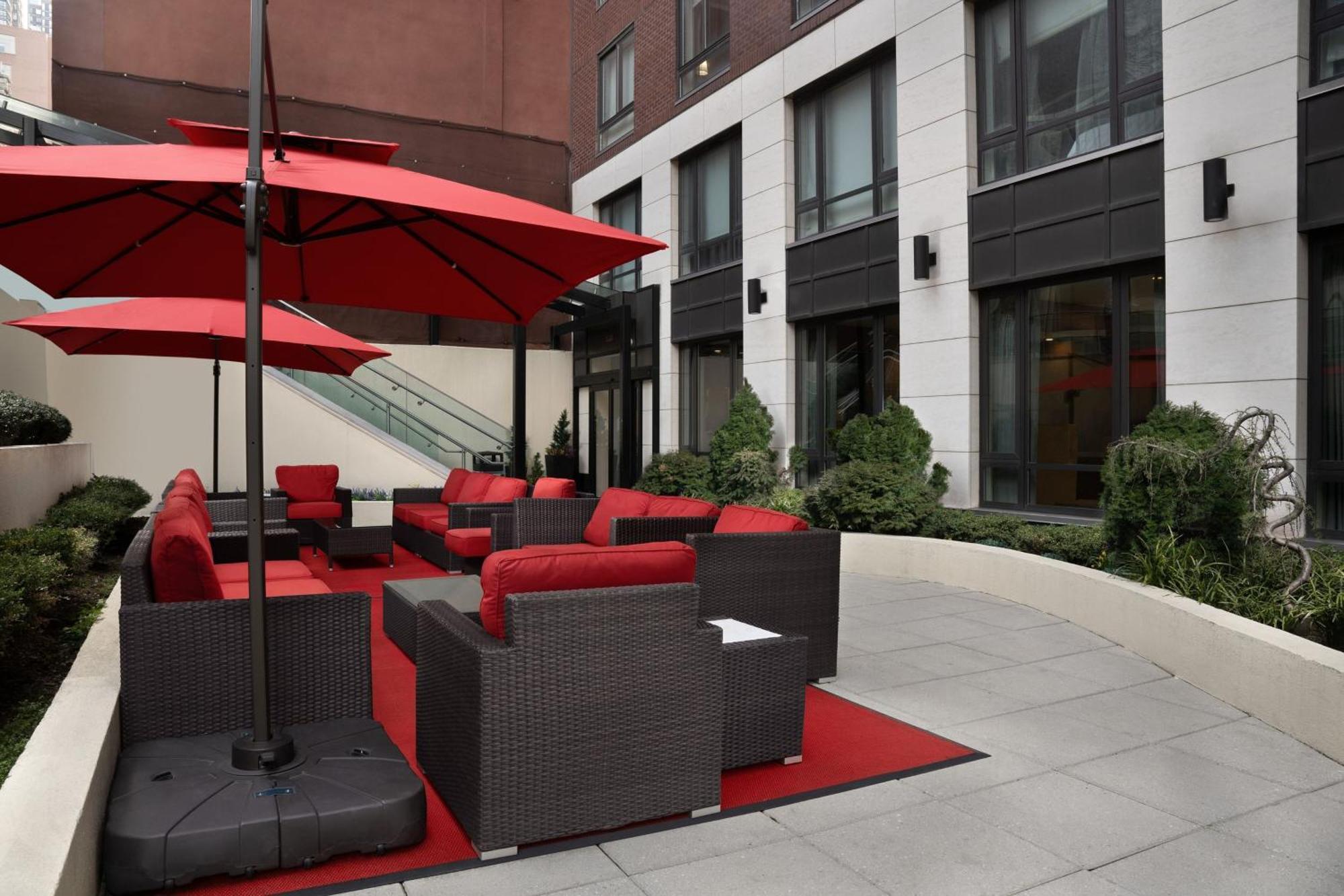 Hotel Fairfield & By Marriott Manhattan/central Park
