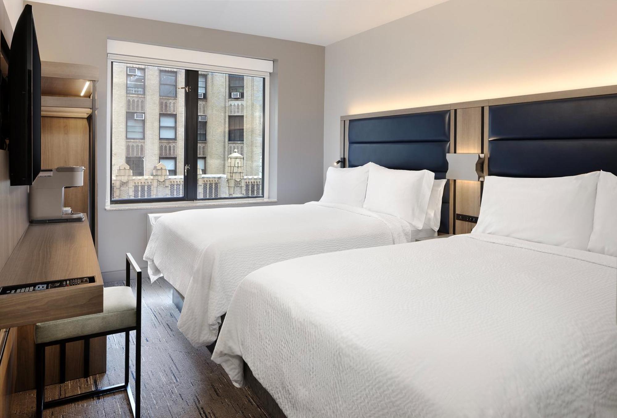 Hotel Holiday Express City Chelsea By Ihg 3*
