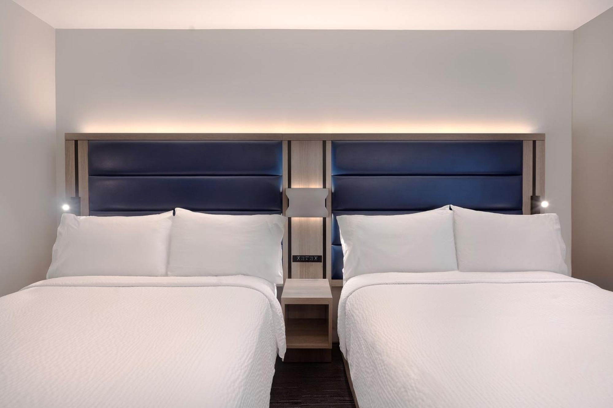 Holiday Express City Chelsea By Ihg Hotel New York