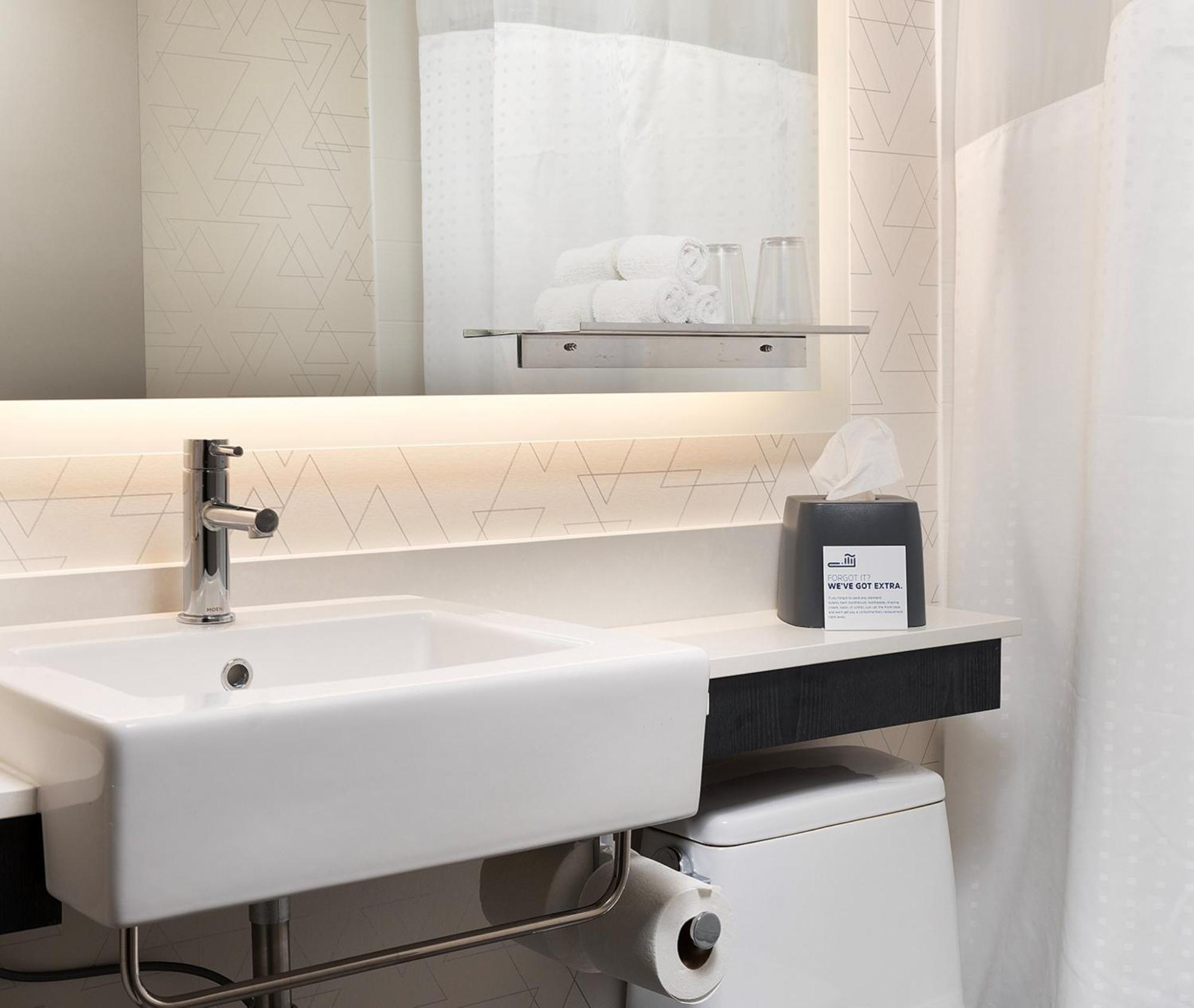 Holiday Express City Chelsea By Ihg Hotel New York