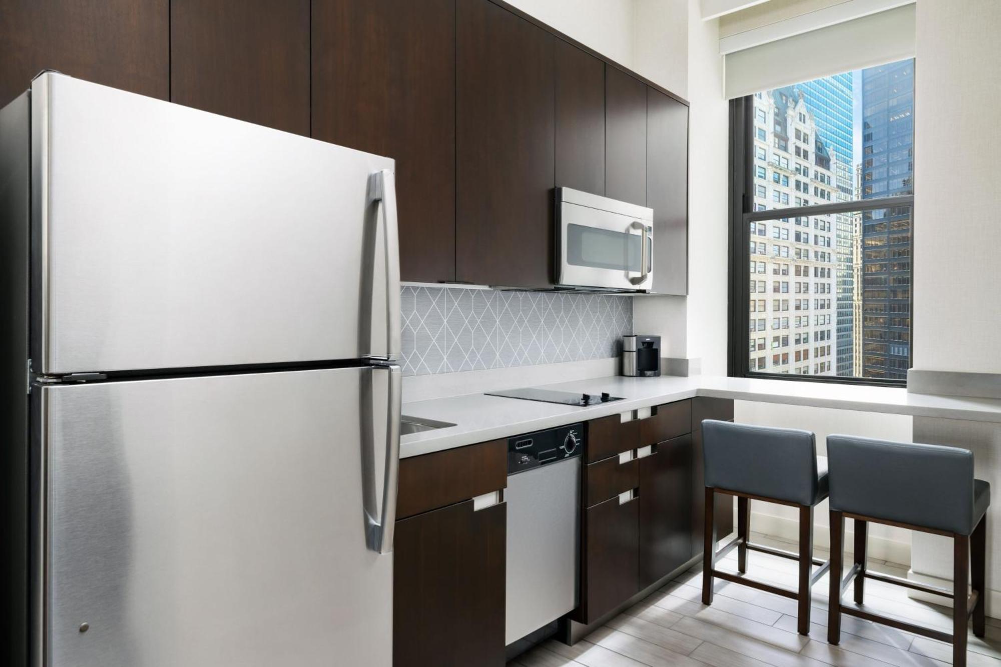 By Marriott Downtown Manhattan/world Trade Center Area Hotel