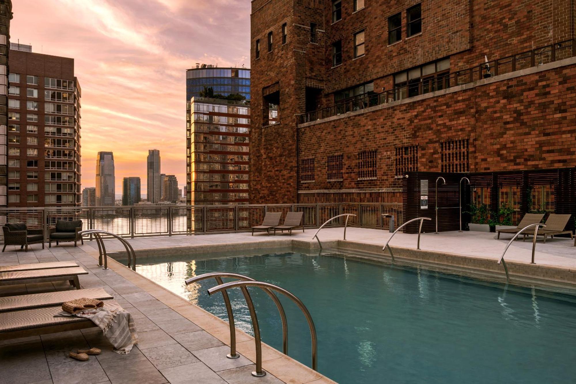 Sonder Battery Park 2*