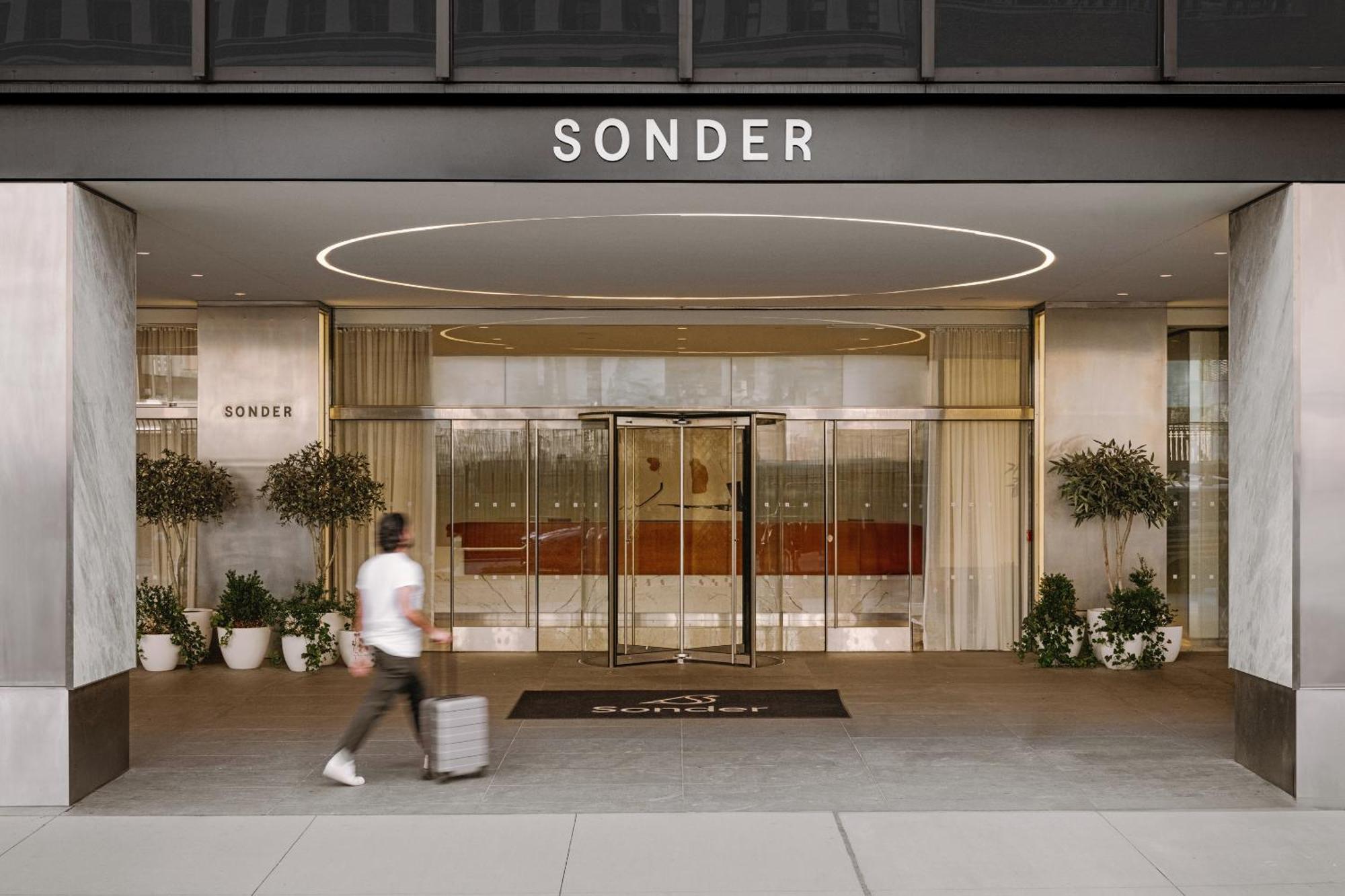 Sonder Battery Park Aparthotel
