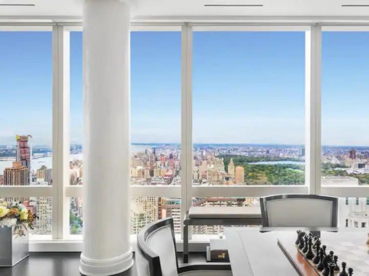 Stunning Views Of Manhattan * New York