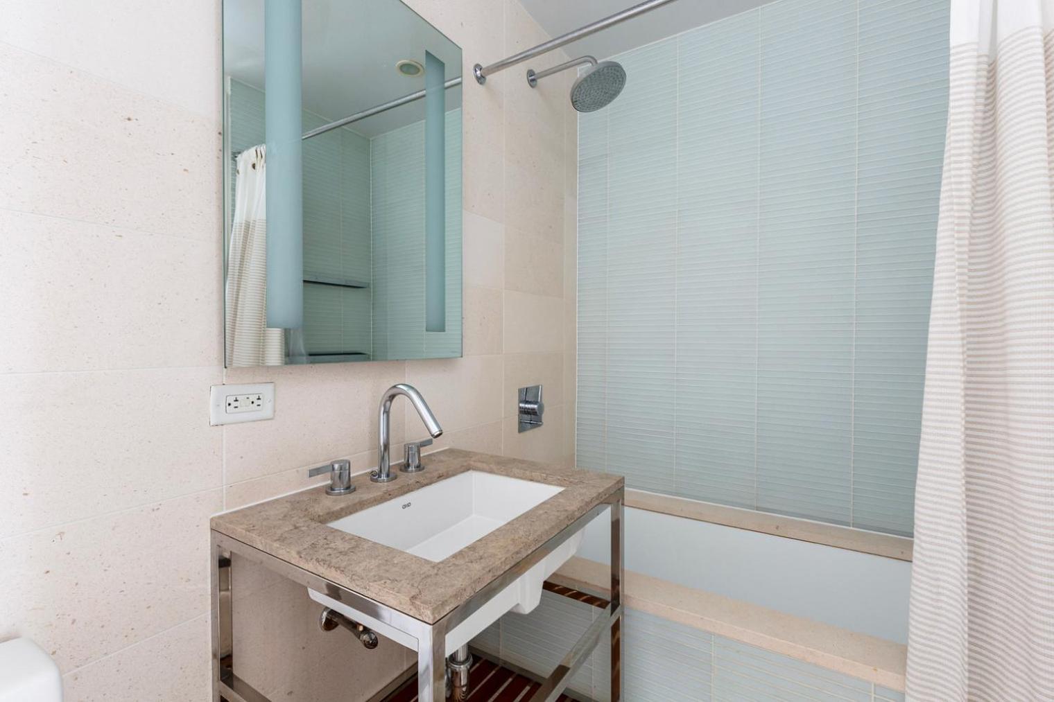 Blueground Midtown Elev Wd Nr Times Square Nyc-1438 Apartment