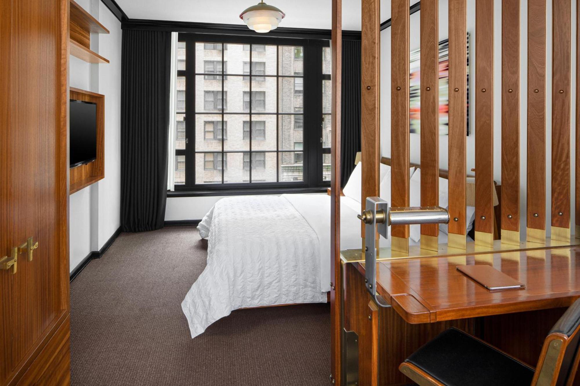 Le Meridien New York, Park