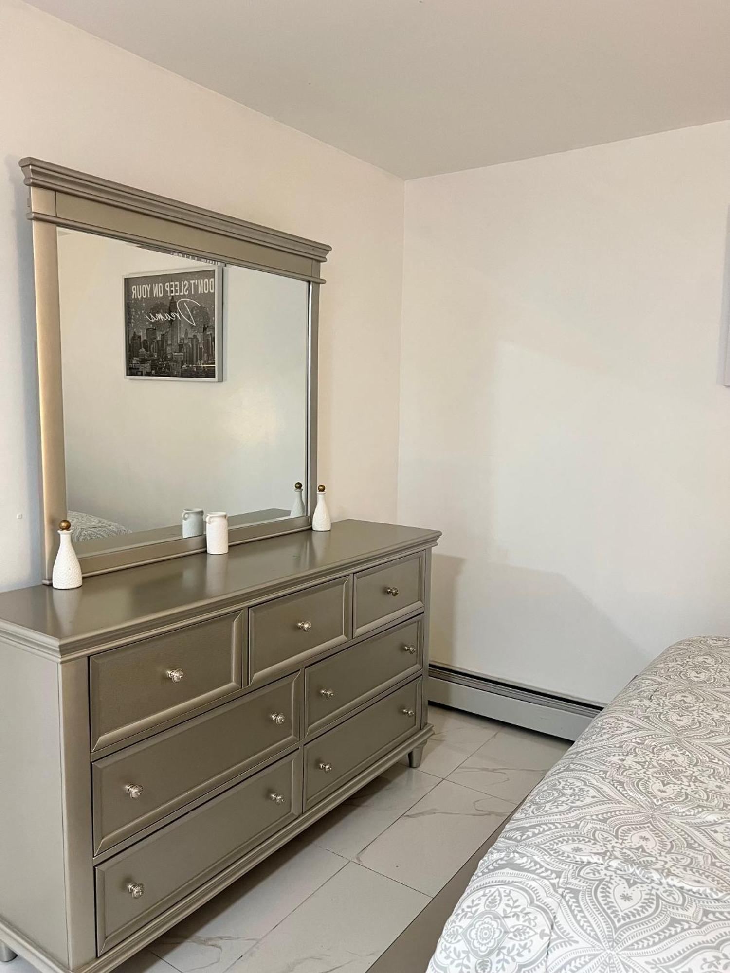 Luxury - Cheap Jfk Pick Up & Drop Off Available Guest house *