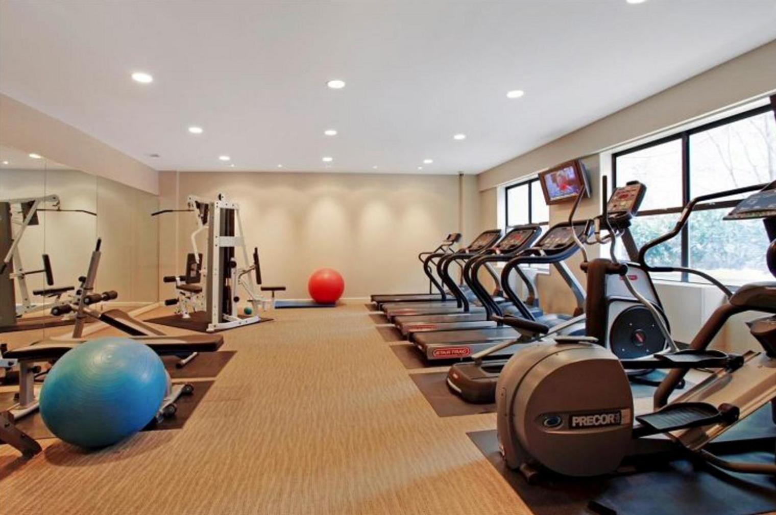 Blueground Midtown West Gym Rooftop Wd Nyc-1590 *