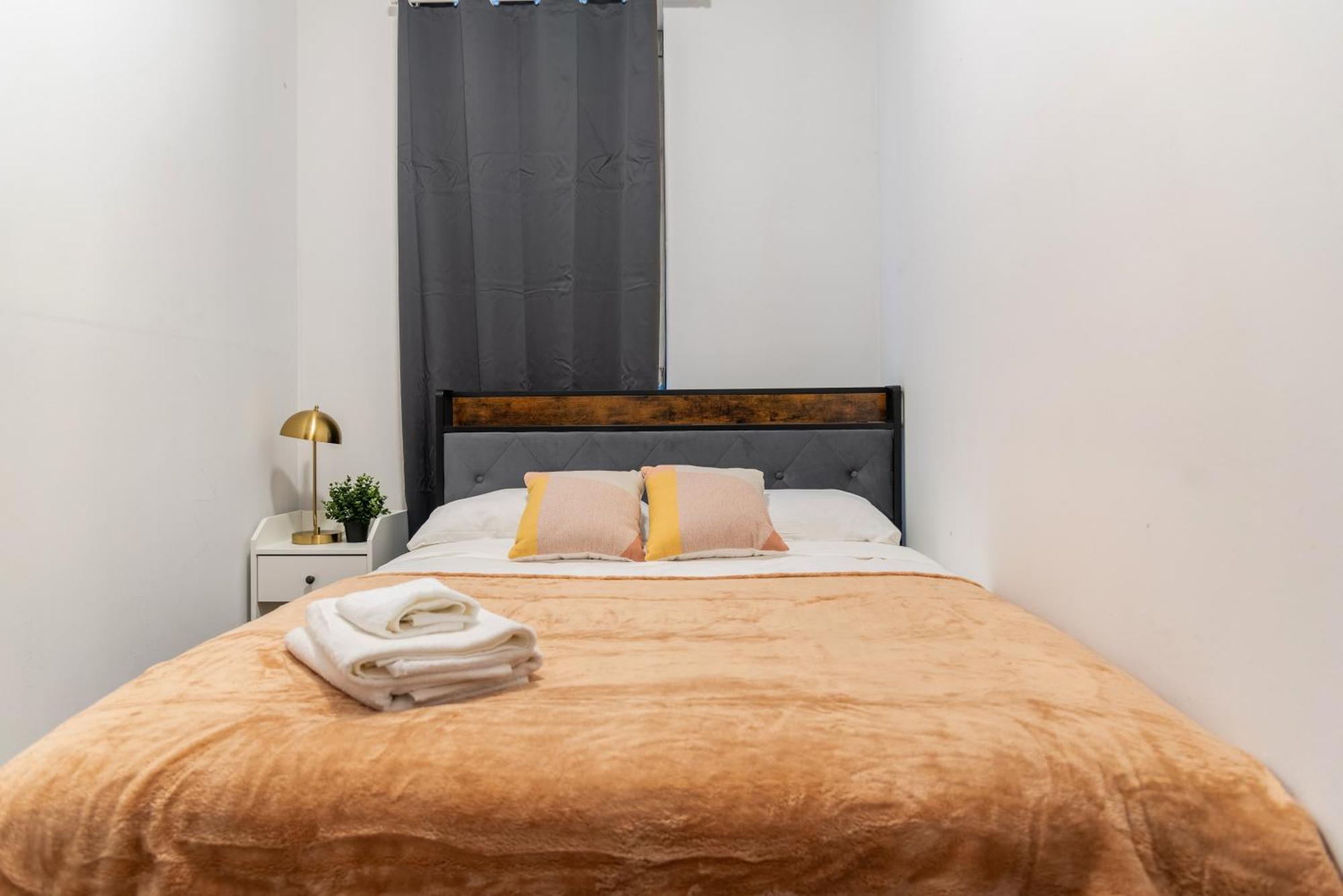 Apartment 2 Bedroom In Manhattan Valley New York