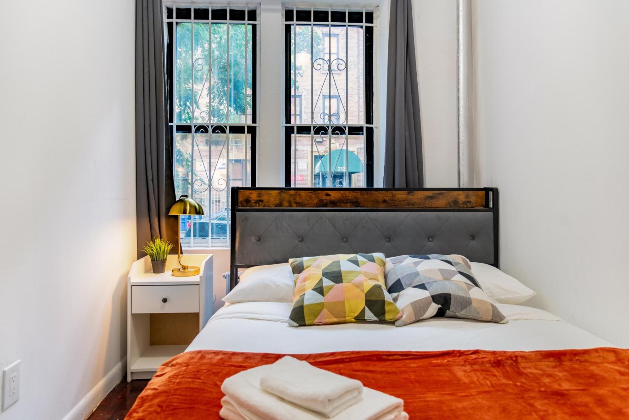 Apartment 2 Bedroom In Manhattan Valley