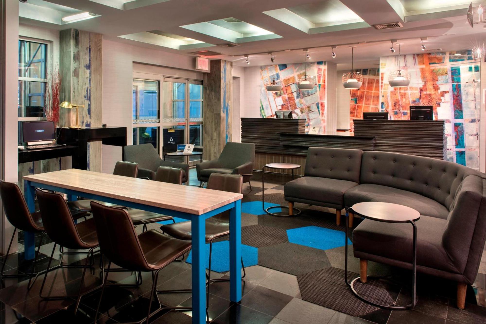 Hotel Four Points By Sheraton Manhattan Soho Village 3*
