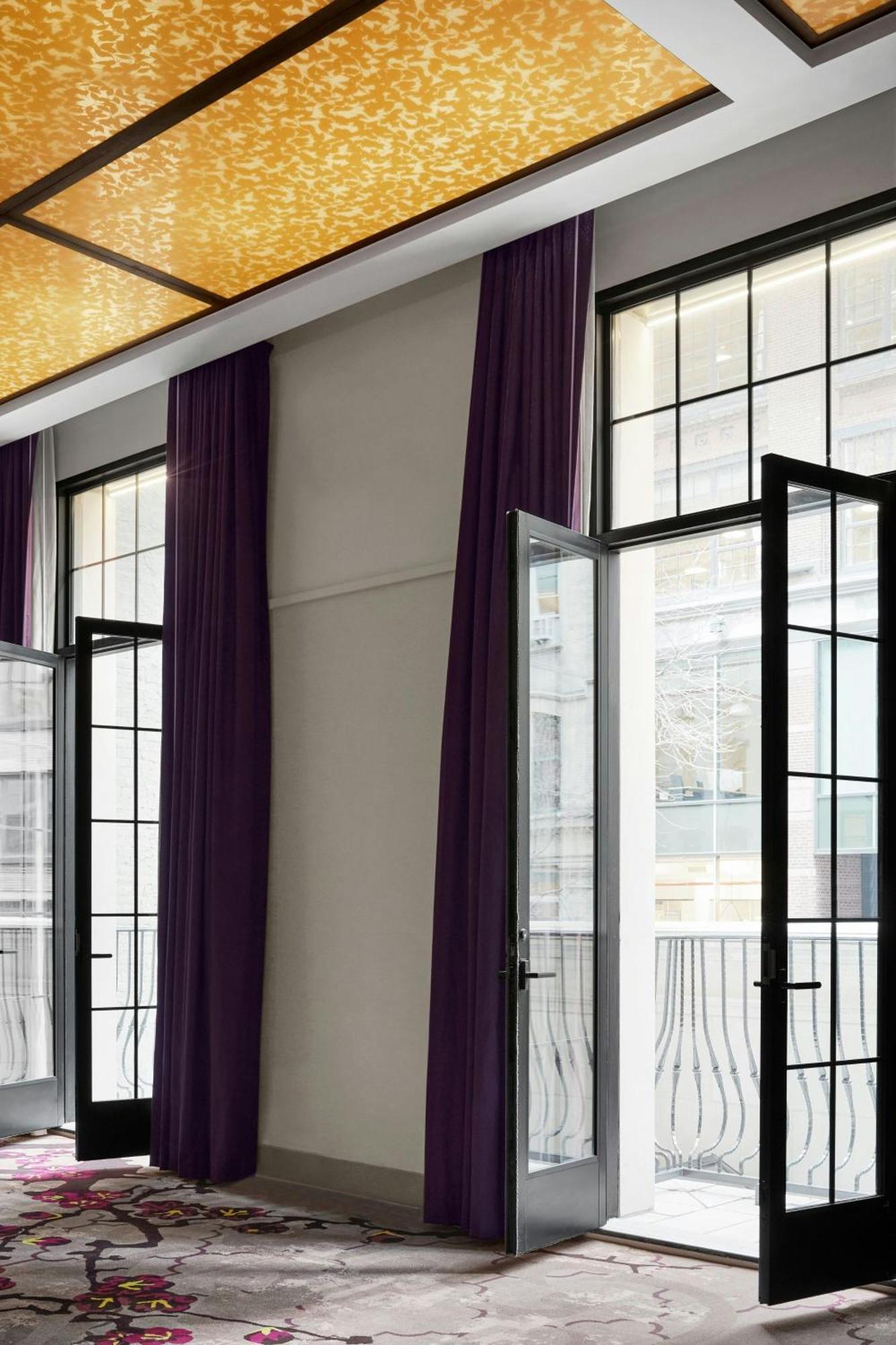 Renaissance Chelsea