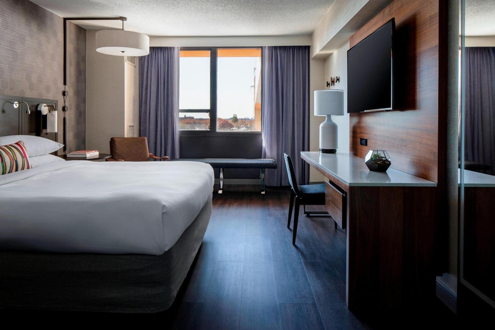 Laguardia Airport Marriott 4* New York
