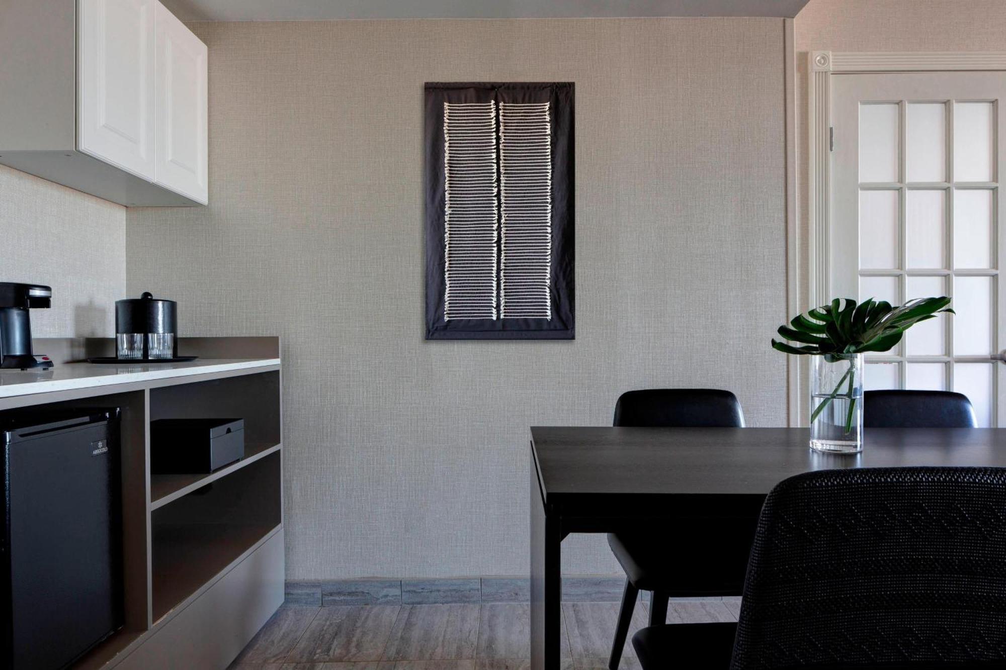 Laguardia Airport Marriott