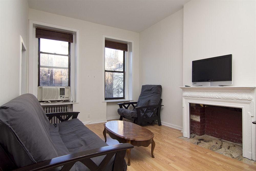 West 46th Street 3* New York