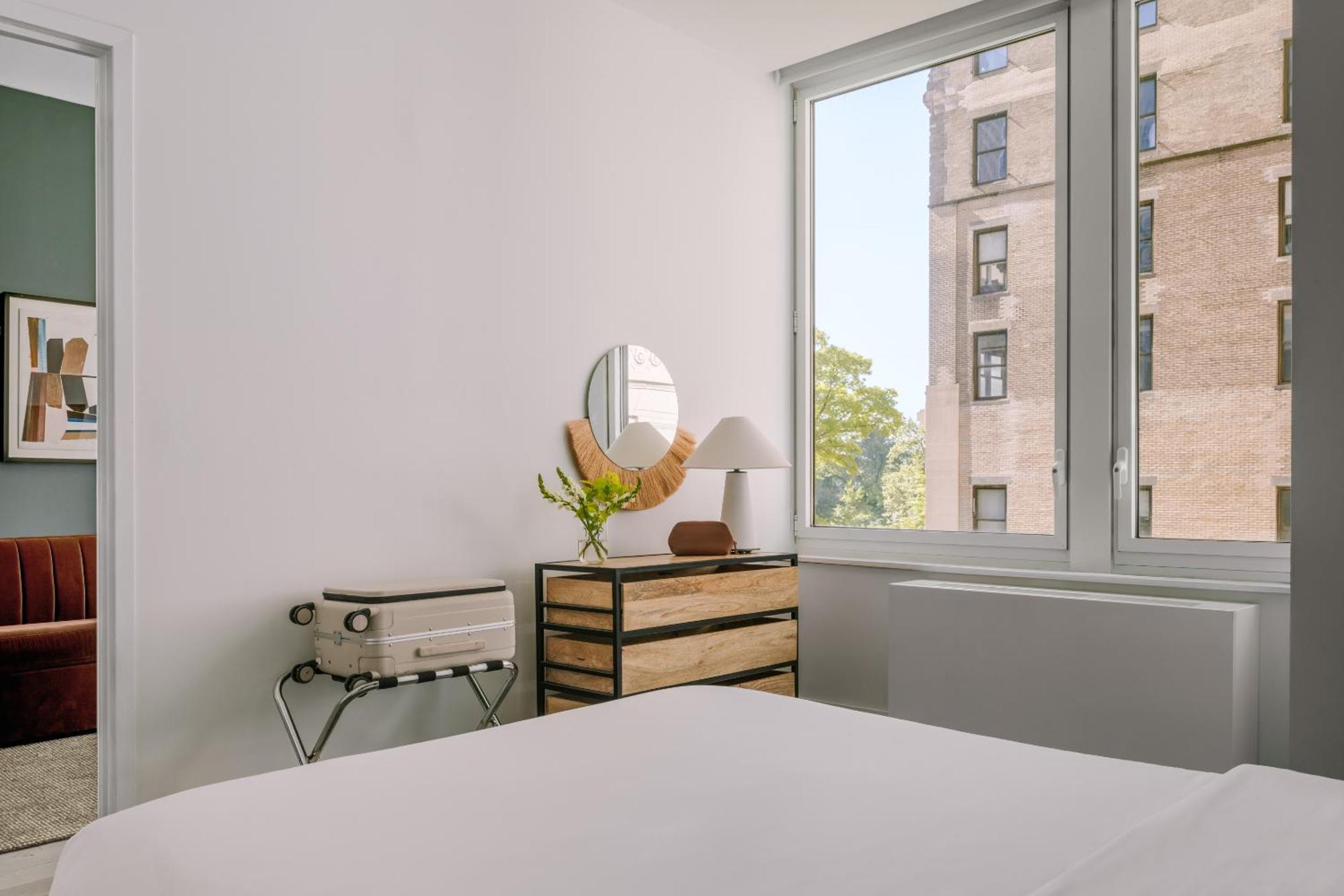 Sonder Battery Park Aparthotel 2*