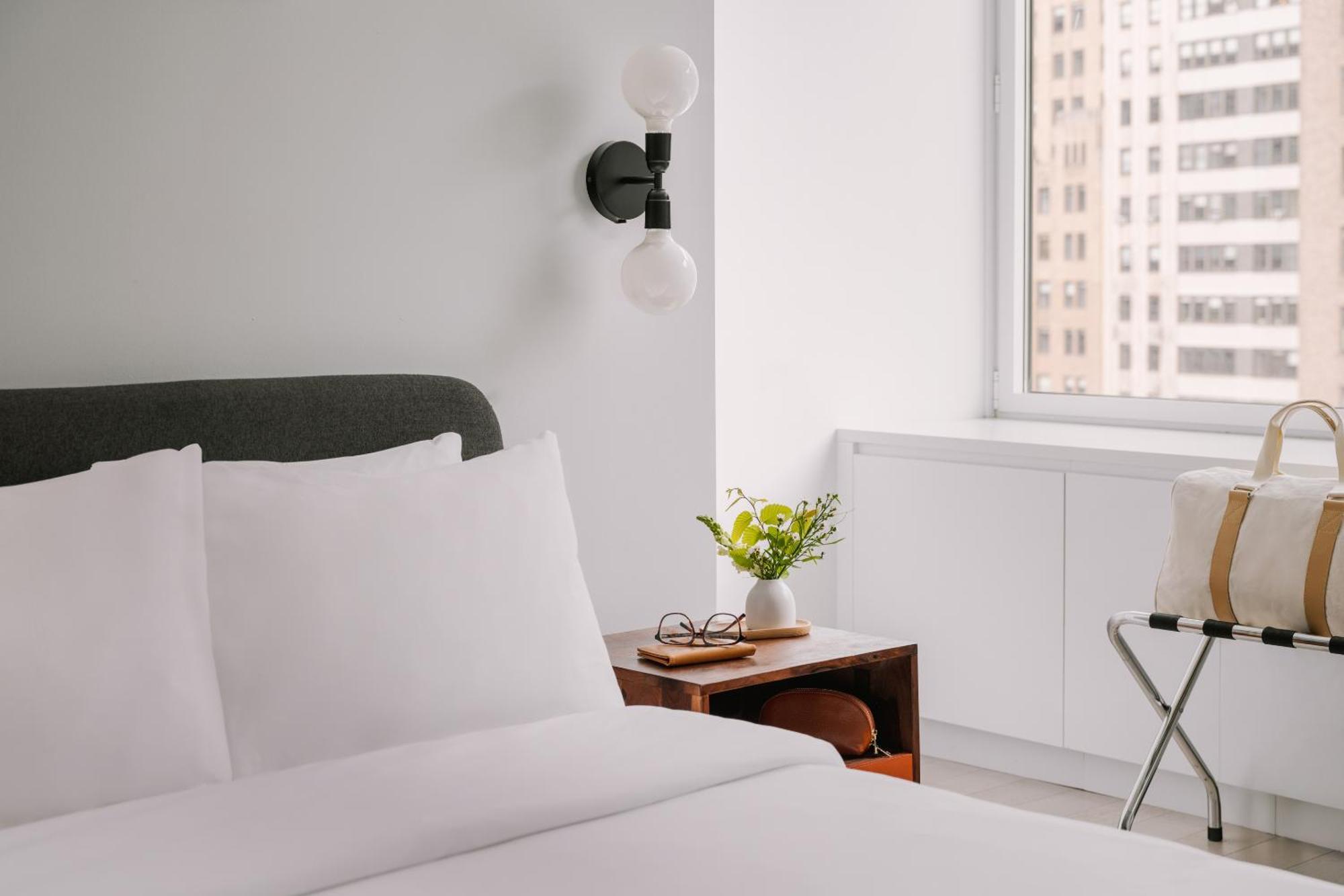 Sonder Battery Park Aparthotel