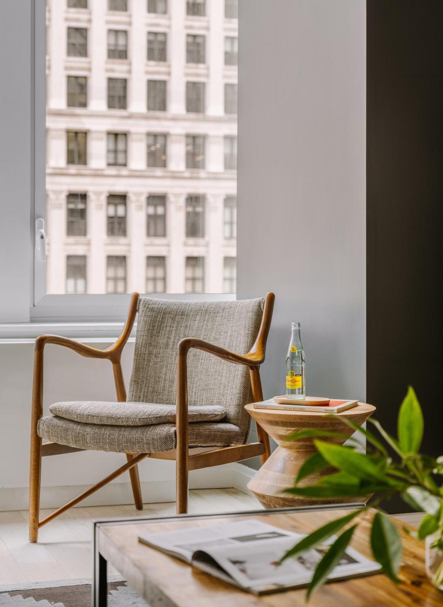 Sonder Battery Park Aparthotel