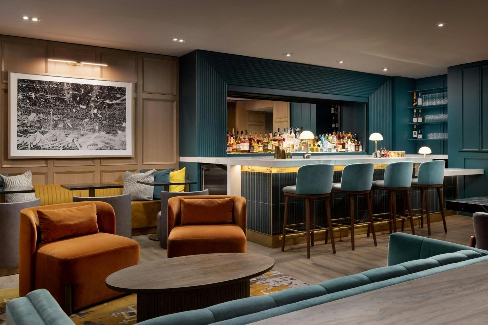 By Marriott Downtown Manhattan/world Trade Center Area 4*
