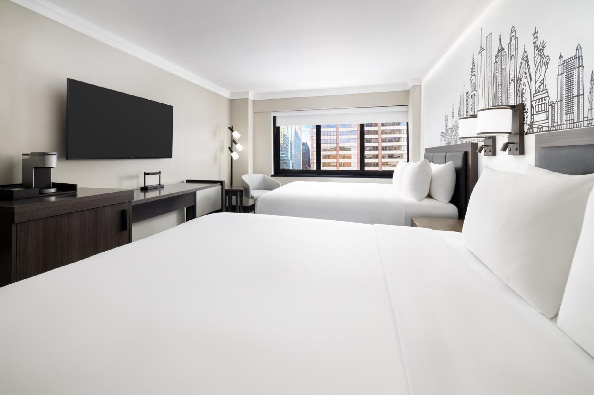 The Manhattan At Times Square Hotel