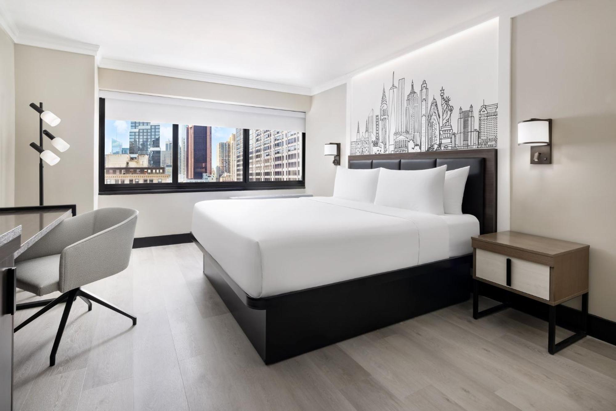 The Manhattan At Times Square Hotel 4*