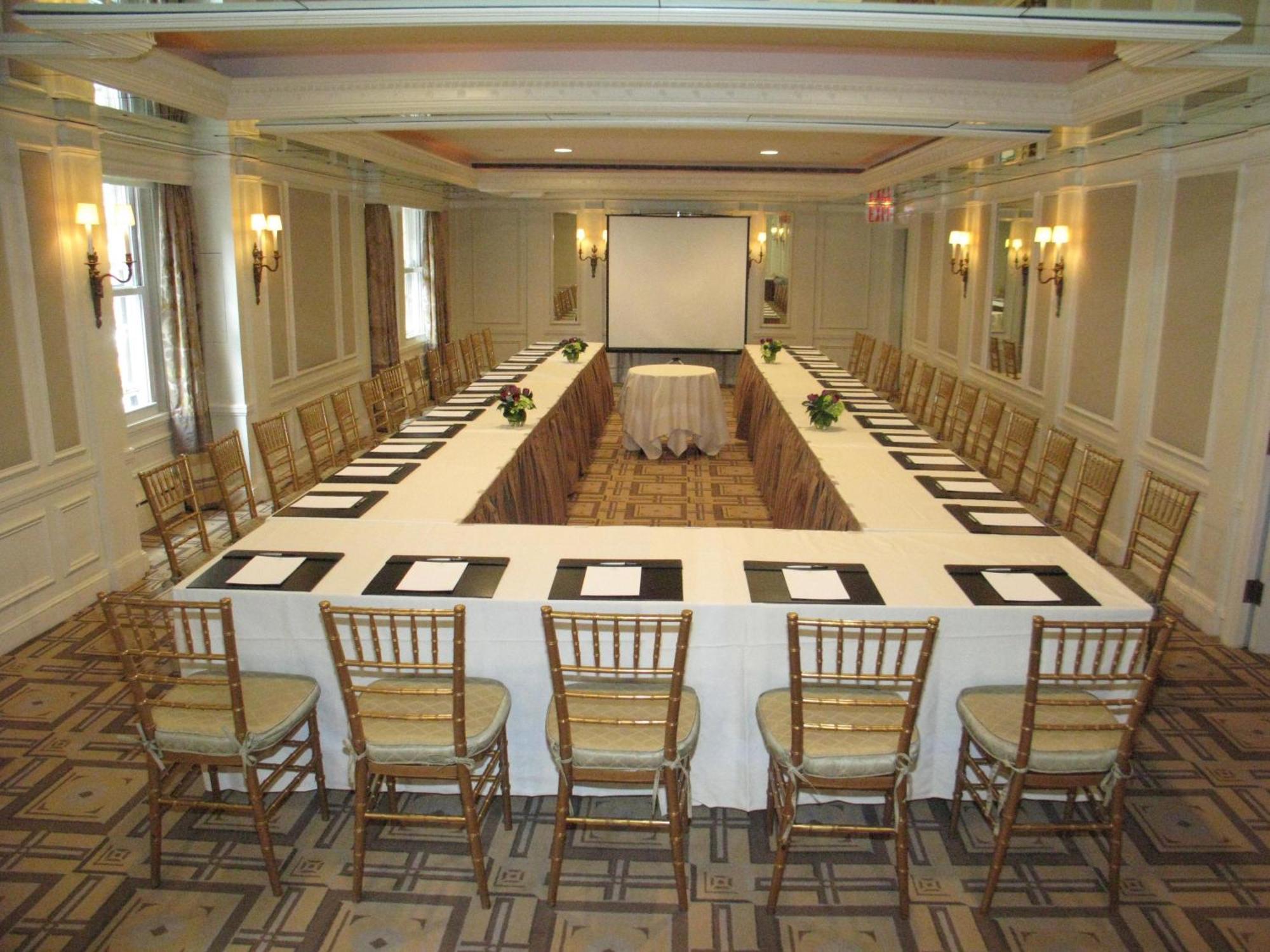 The Carlyle, A Rosewood Hotel